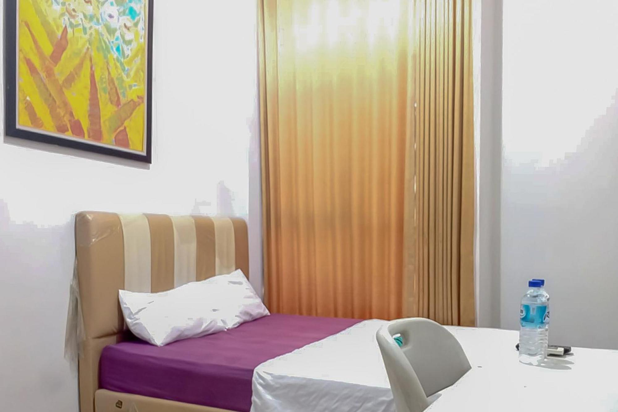 Waringin Guest House Tegal Mitra Reddoorz מראה חיצוני תמונה
